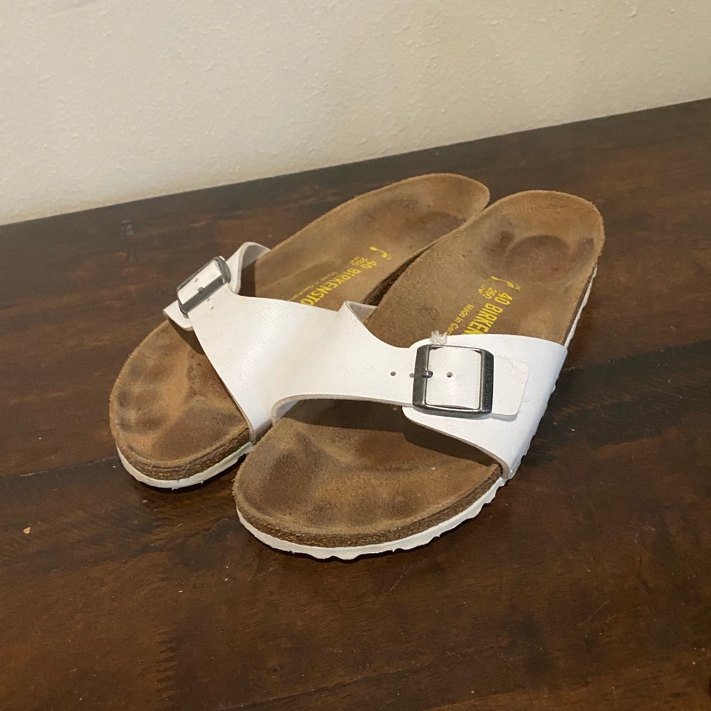 Women’s white Birkenstock’s